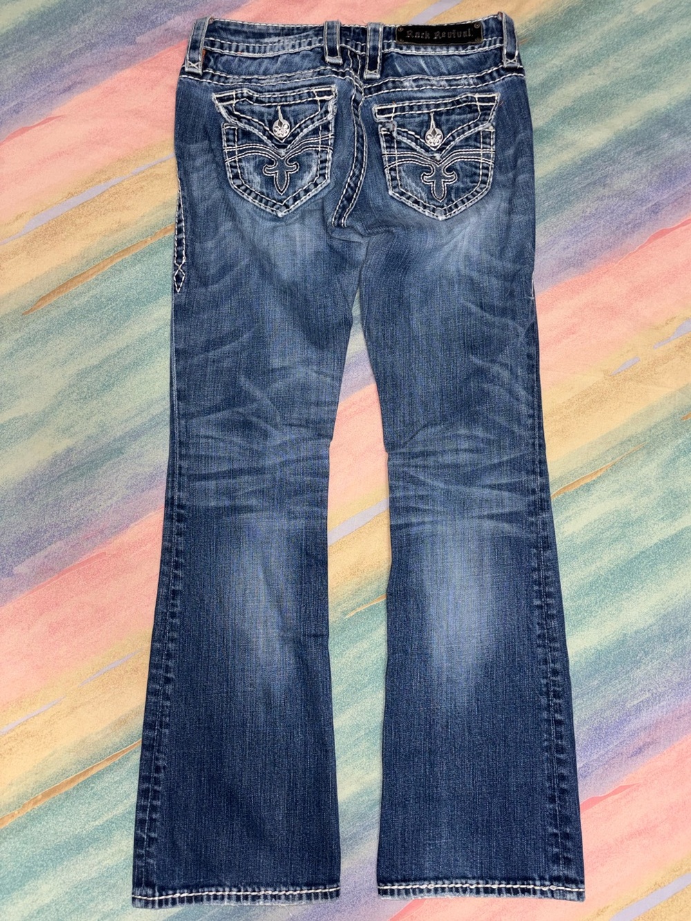 Rock Revival Eva Relaxed boot cut low rise jeans size 26